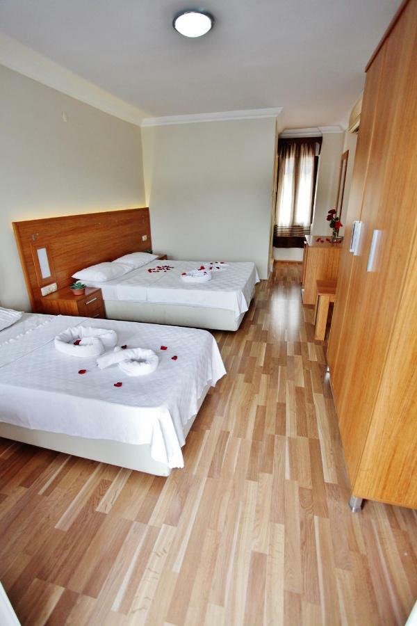 Can Otel Αλικαρνασσός Εξωτερικό φωτογραφία