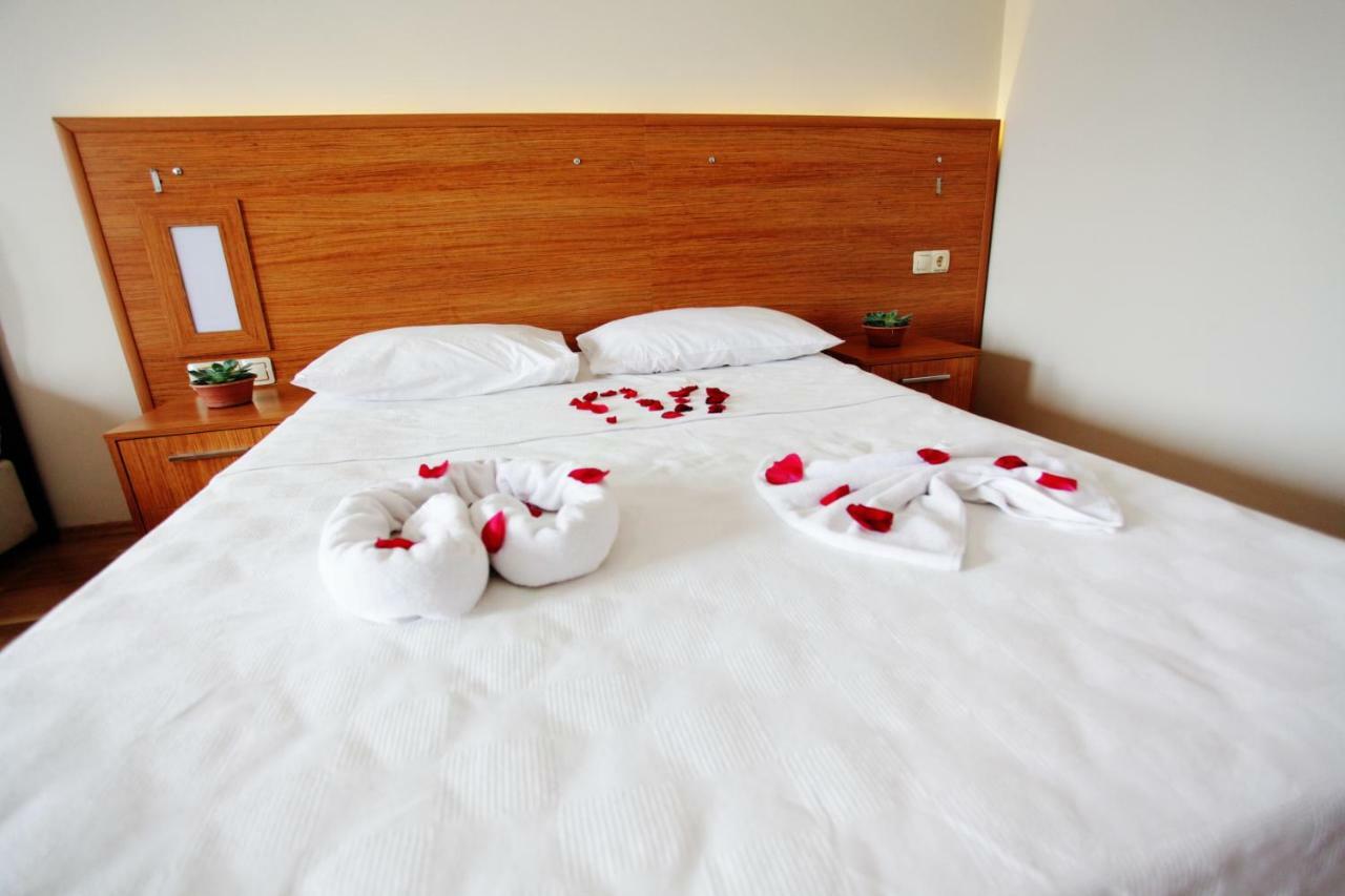 Can Otel Αλικαρνασσός Εξωτερικό φωτογραφία